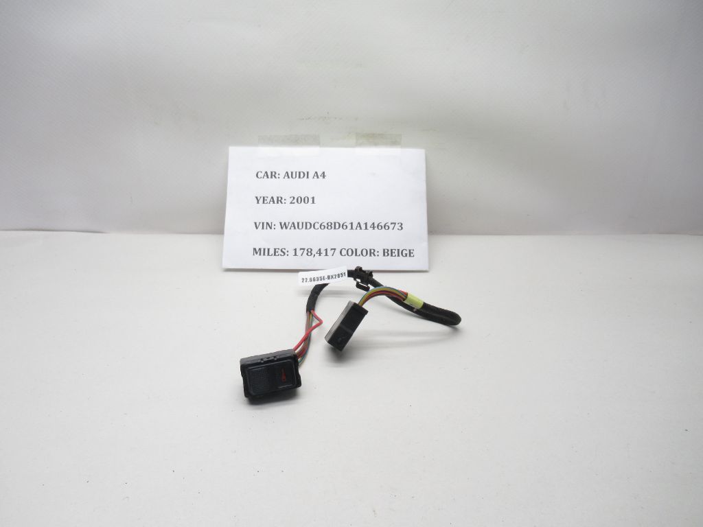 1996-2001 Audi A4 LH Power Lock Switch Button w/ Wire 8L0962107A OEM