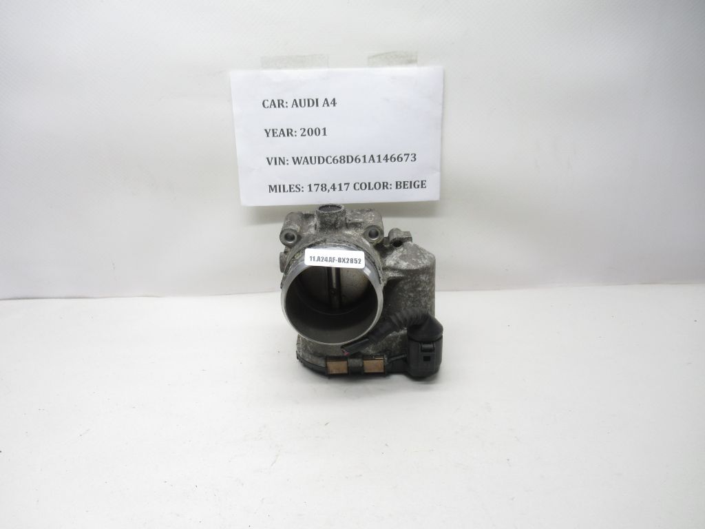 1999-2006 Audi A4 Throttle Body Valve Assembly 06B133062M OEM