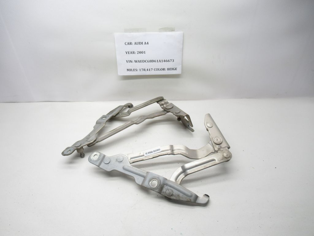 1996-2002 Audi A4 Rear Trunk Hinges 3B5827301 OEM