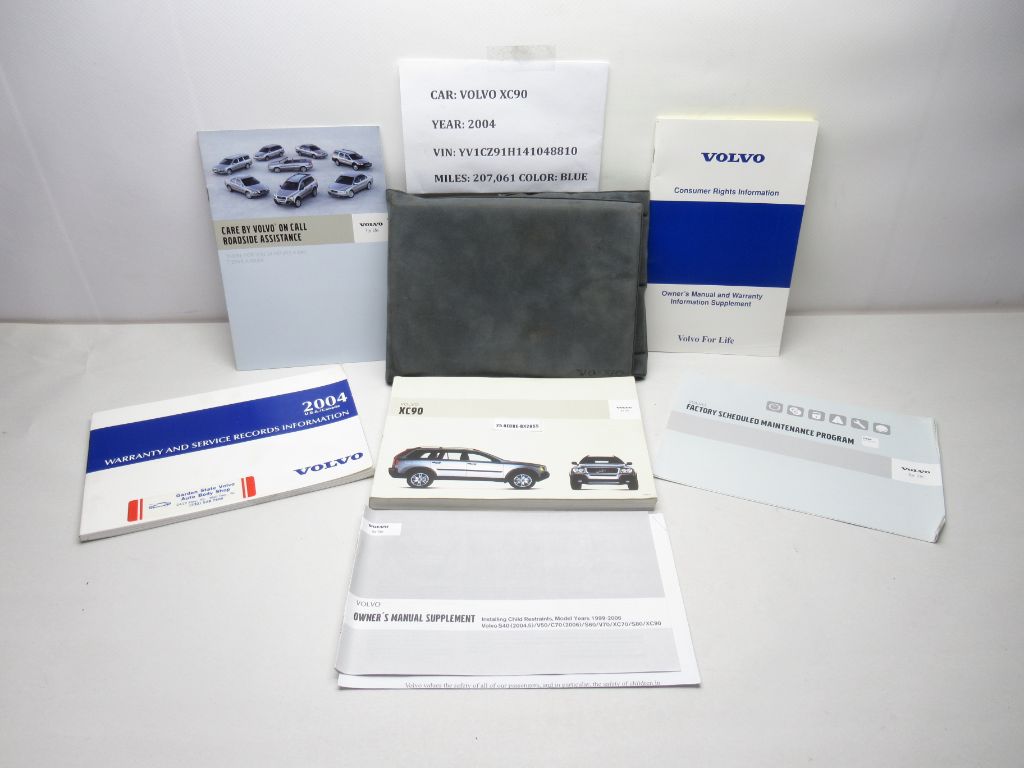 2004 Volvo XC90 Owner's Manual W/ Case OEM