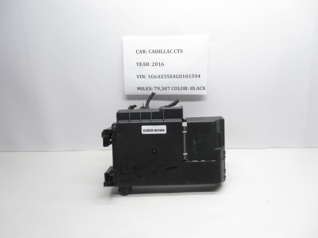 2014-2019 Cadillac CTS Positive Battery Fuse Box 525230582 OEM