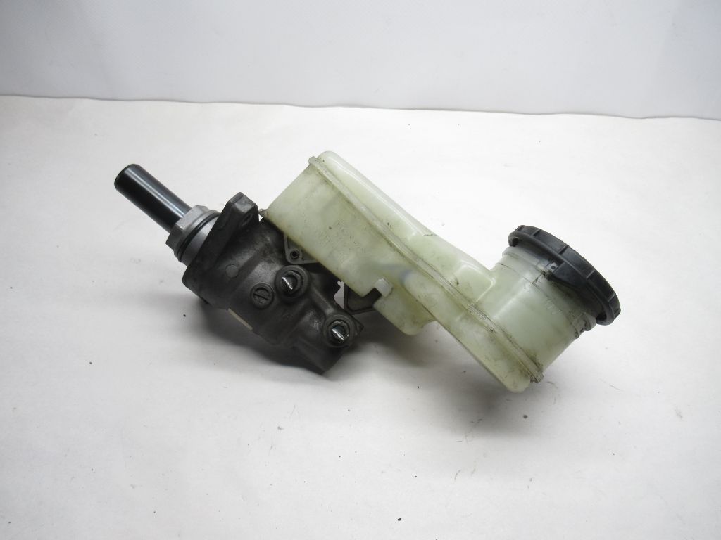 2007-2013 Acura MDX Brake Master Cylinder Reservoir 132311-80360 OEM