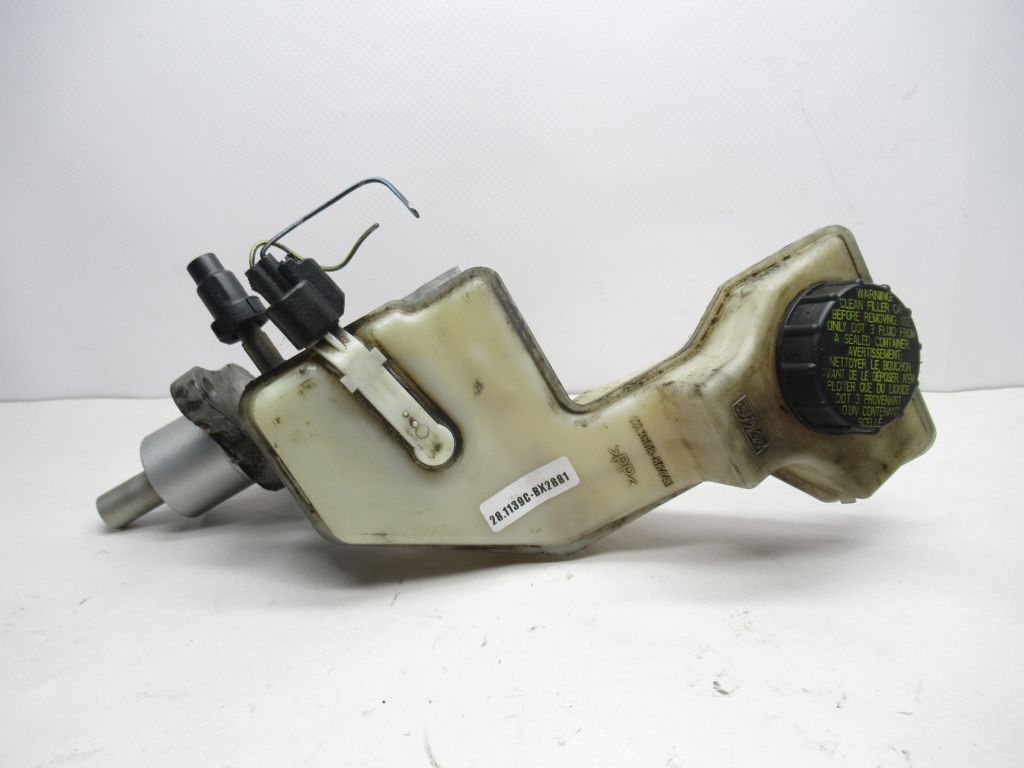 2010-2013 Mazda 3 Master Brake Cylinder Fluid Reservoir 03.3508-8644.1 OEM