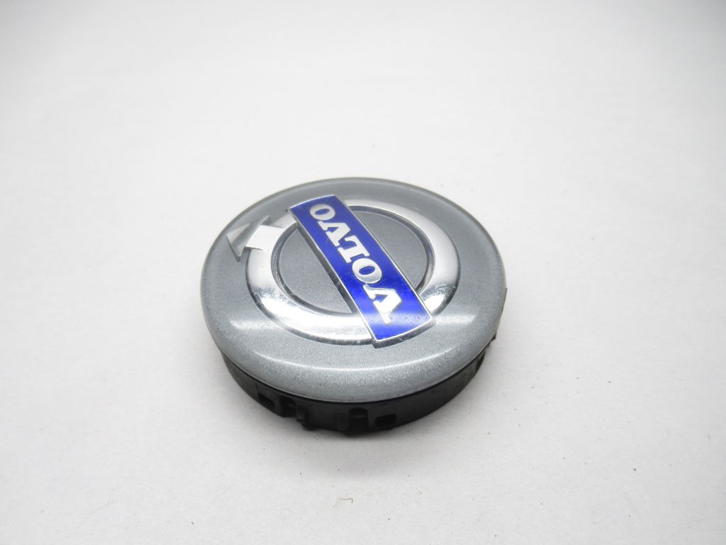 2001-2009 Volvo S60 V70 XC70 S80 XC90 Wheel Button Center Cap 30666913 OEM