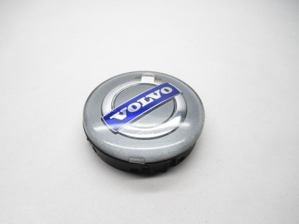 2001-2009 Volvo S60 V70 XC70 S80 XC90 Wheel Button Center Cap 30666913 OEM