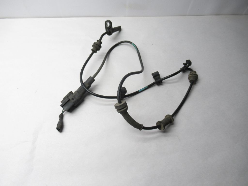 2015-2018 Jeep Cherokee Rear Right/Left ABS Wheel Speed Sensor 04779897AC OEM