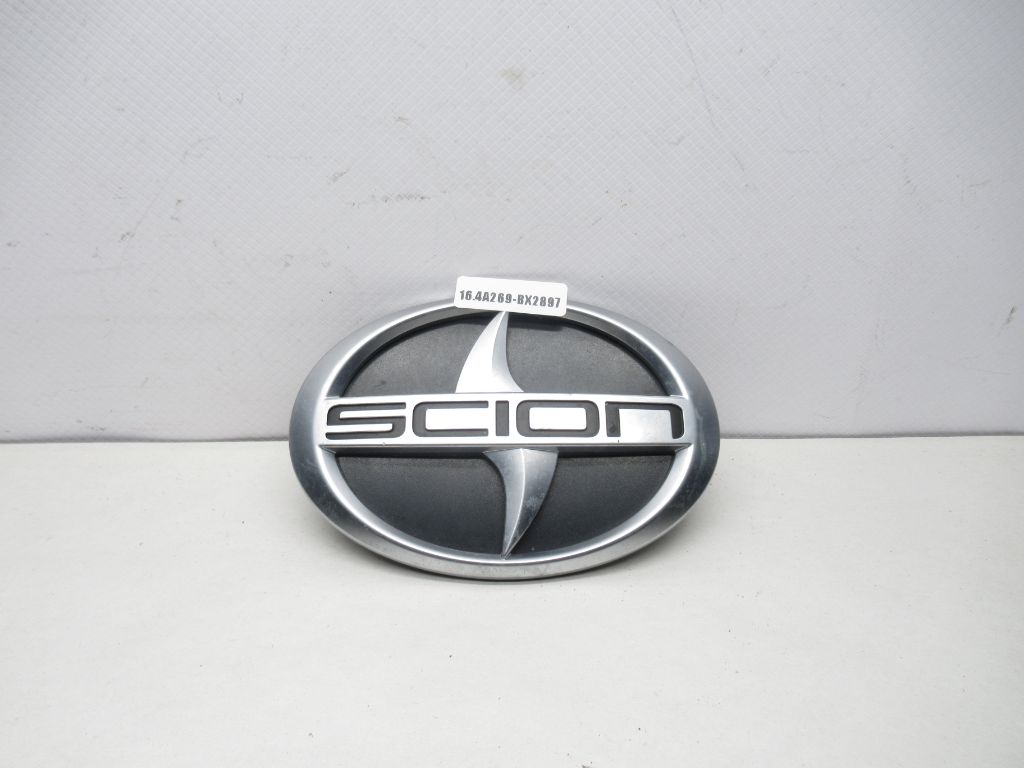 2008-2015 Scion XB Front Grille Emblem 75311 12b80 OEM