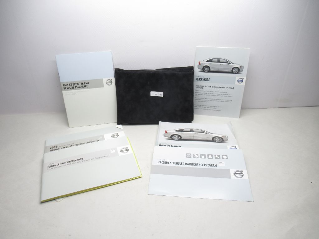 2008 Volvo S40 Owners Manual With Case OEM