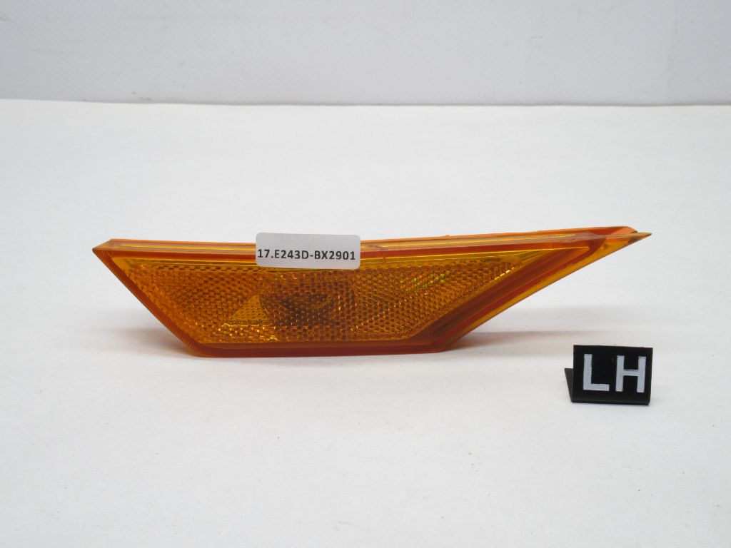 2016-2020 Honda Civic Front Left Marker Light Reflector Lamp 20559010 OEM