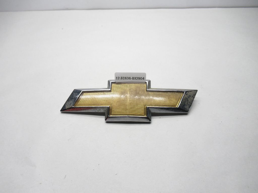 2011-2015 Chevy Cruze Emblem Logo 95122565 OEM