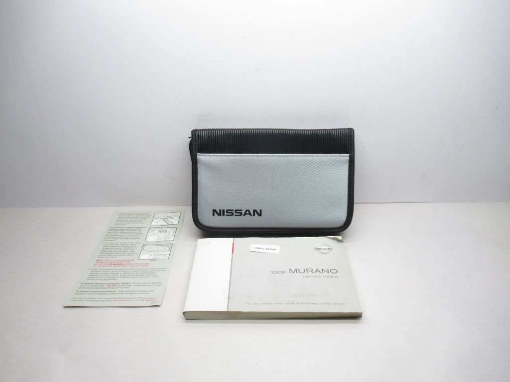 2006 Nissan Murano Owner's Manual  With Case OEM