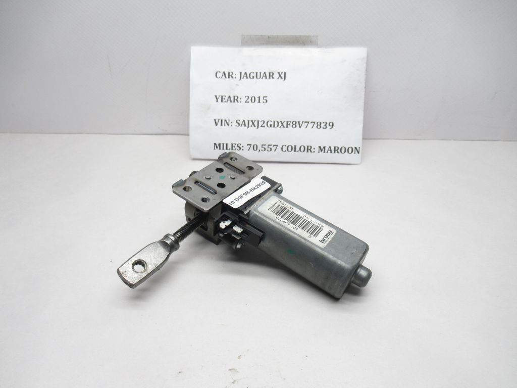 2010-2015 Jaguar XJ Front Seat Power Adjust Motor 974467-104 OEM