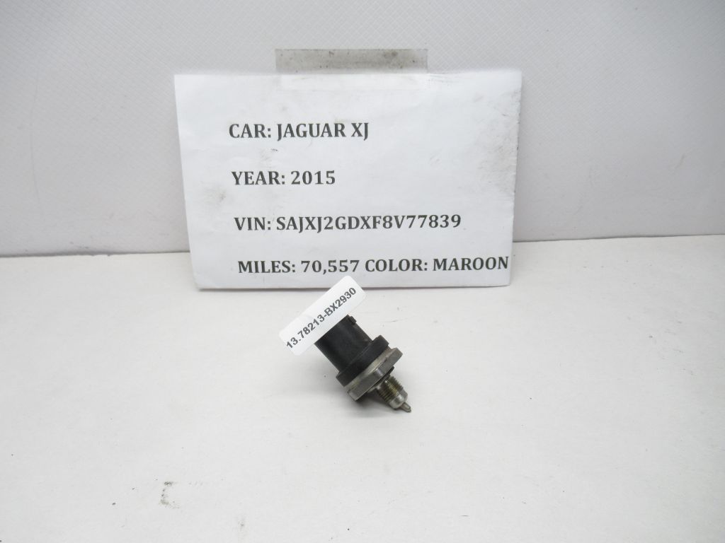 2013-2015 Jaguar XJ Fuel Pressure Regulator DX239G756 OEM