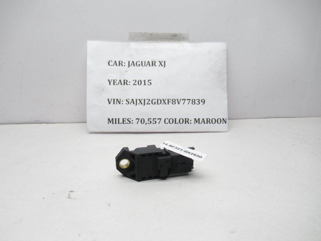 2010-2016 Jaguar XJ Manifold Absolute Pressure Sensor AJ813840