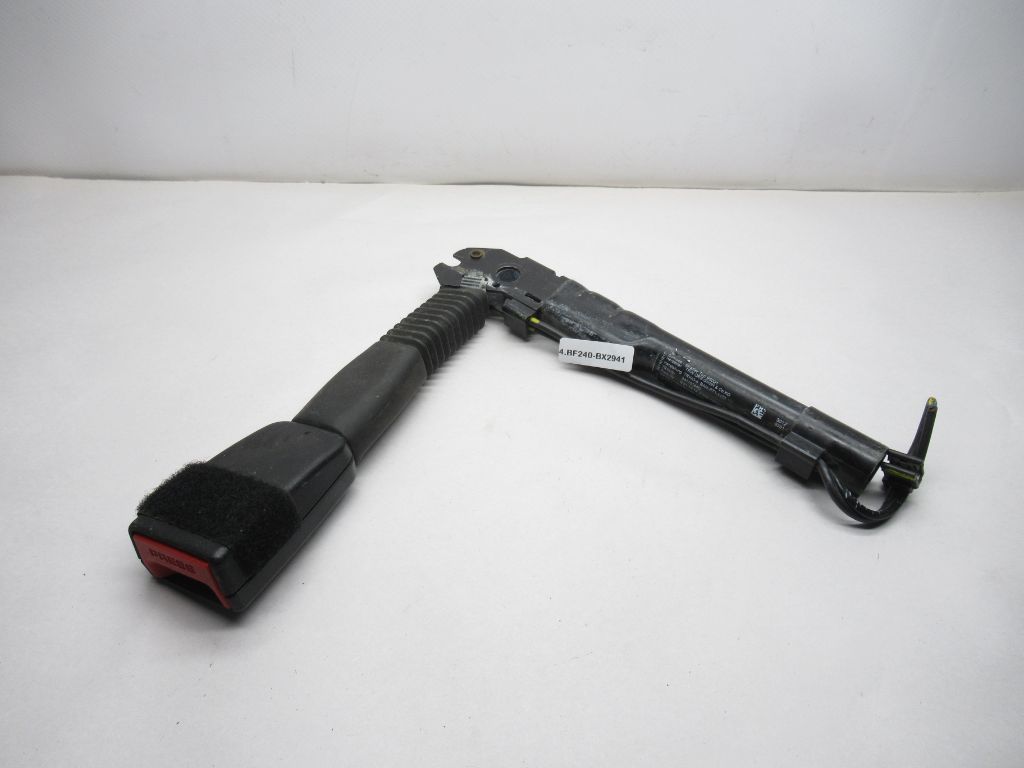 2013-2015 BMW 335i 328i Front Right Side Seat Belt Buckle 34110148E OEM