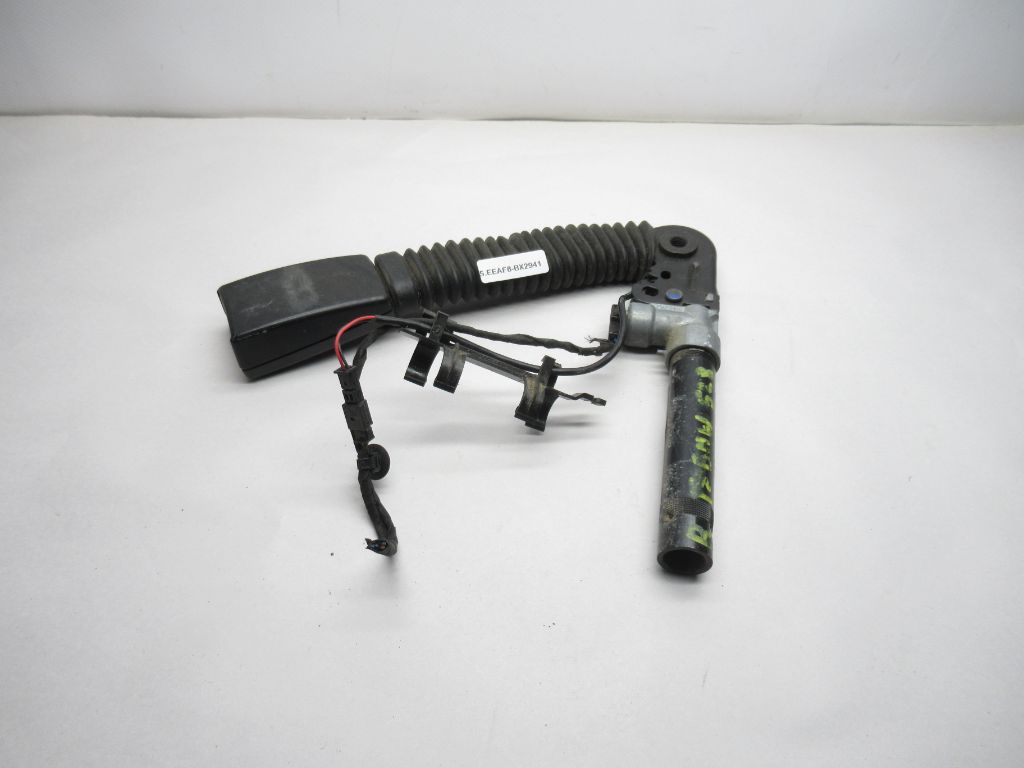 2011-2013 BMW 5 Series Front Seat Belt Buckle & Tensioner 615796400 OEM