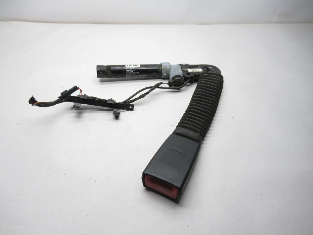 2011-2013 BMW 5 Series Front Seat Belt Buckle Tensioner 615796400B OEM