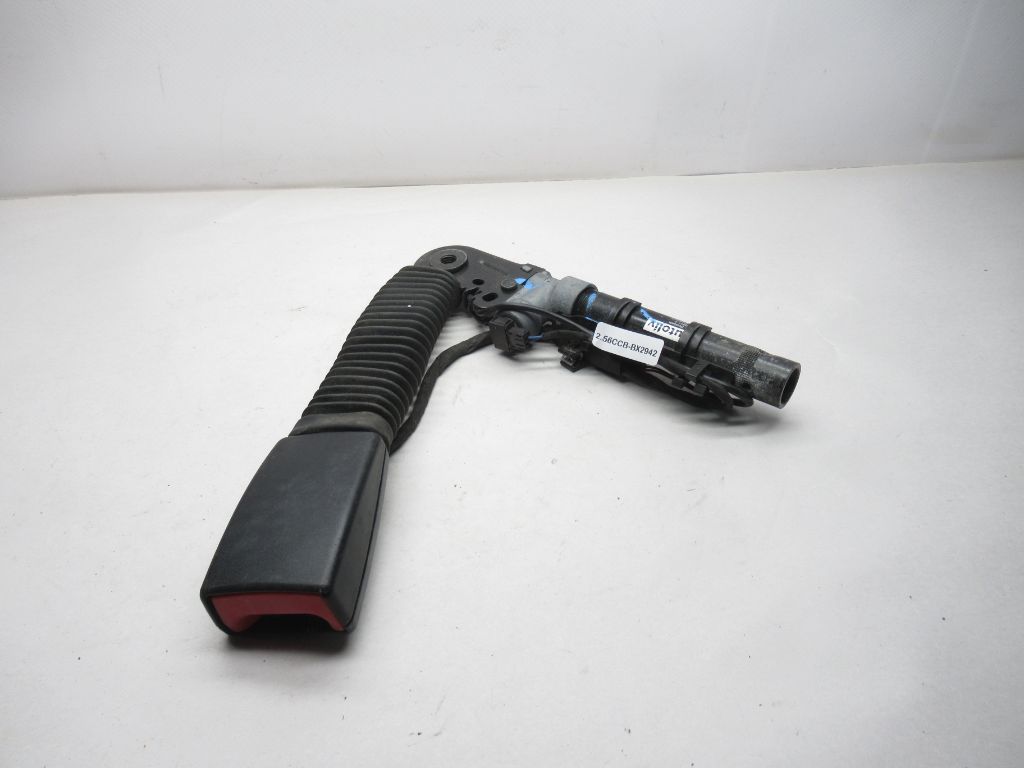 2010-2013 BMW 535i 550I Right Front Seat Belt Buckle 615796400 OEM