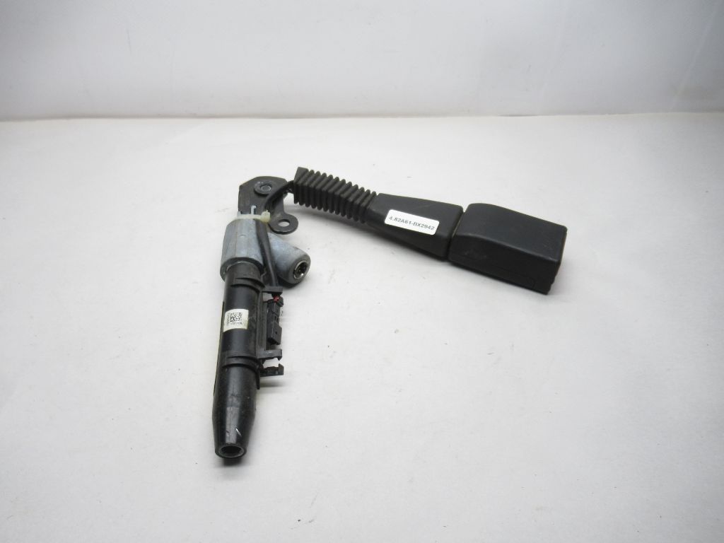 2007-2013 BMW E70 X5 Front Left Driver Seat Belt Buckle Tensioner 729596301 OEM