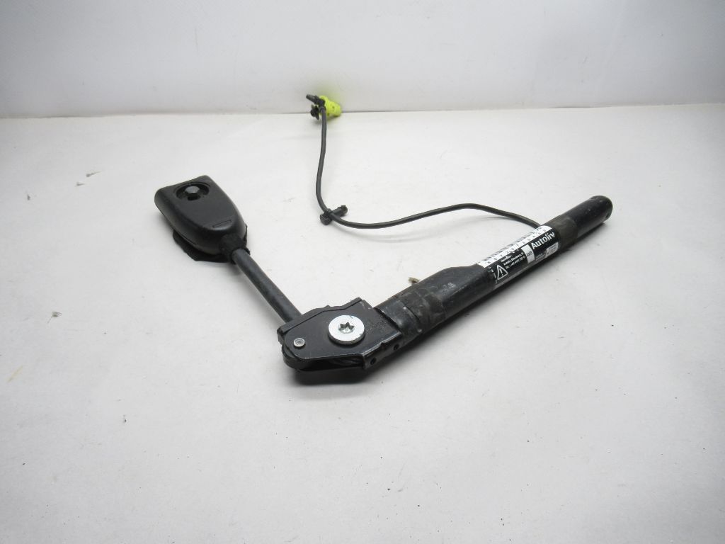 11-16 Chevrolet Cruze Front Right Seat Belt Pretensioner Tensioner 621880300 OEM
