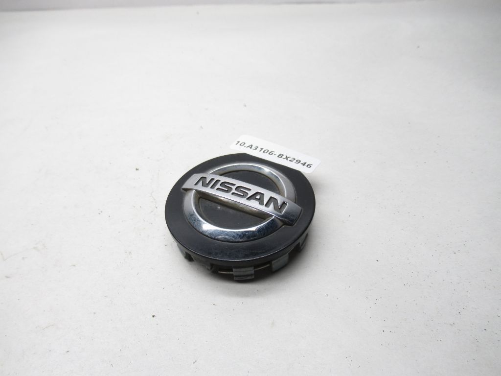 08-14 Nissan Altima Maxima Versa Wheel Center Cap Hubcap Hub 40342-ZM70B OEM