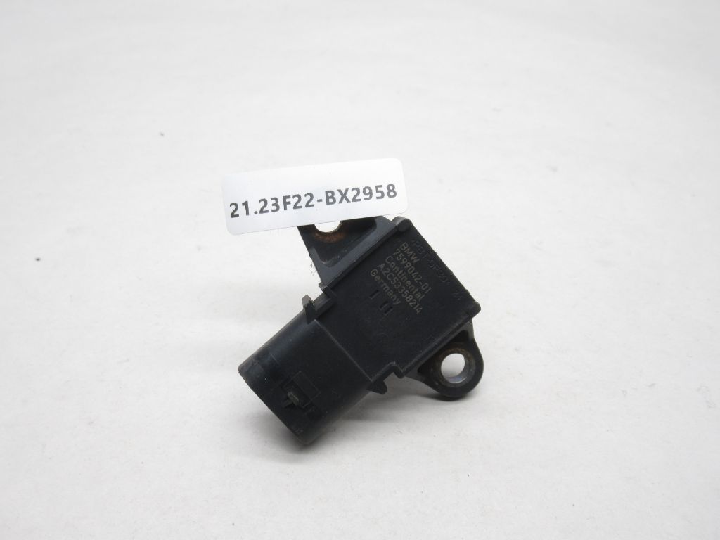 2013-2016 BMW 3 Series Air Intake Flow Map Pressure Sensor 7599042-01 OEM