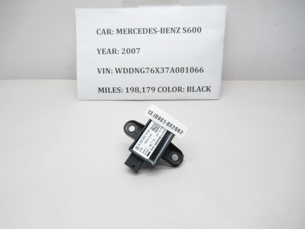 2007-2013 Mercedes-Benz W221 S600 S550 Impact Sensor 0038201926 OEM