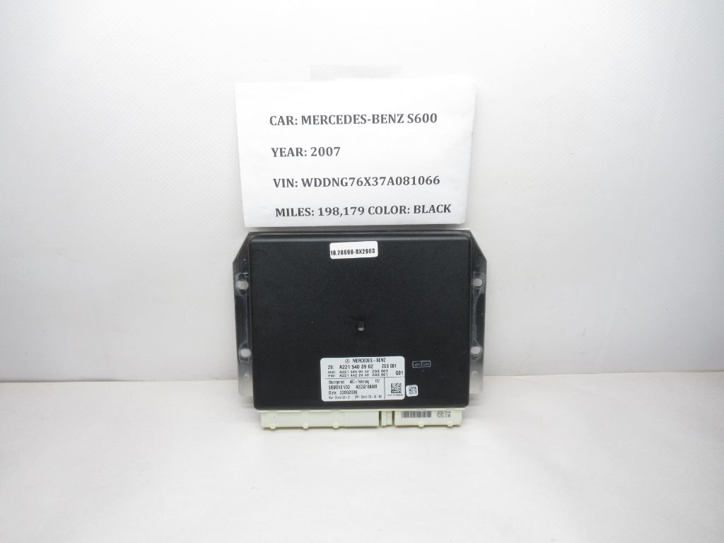 2007-2013 Mercedes-Benz S600 ABC Suspension Module Control Unit A2215403962 OEM