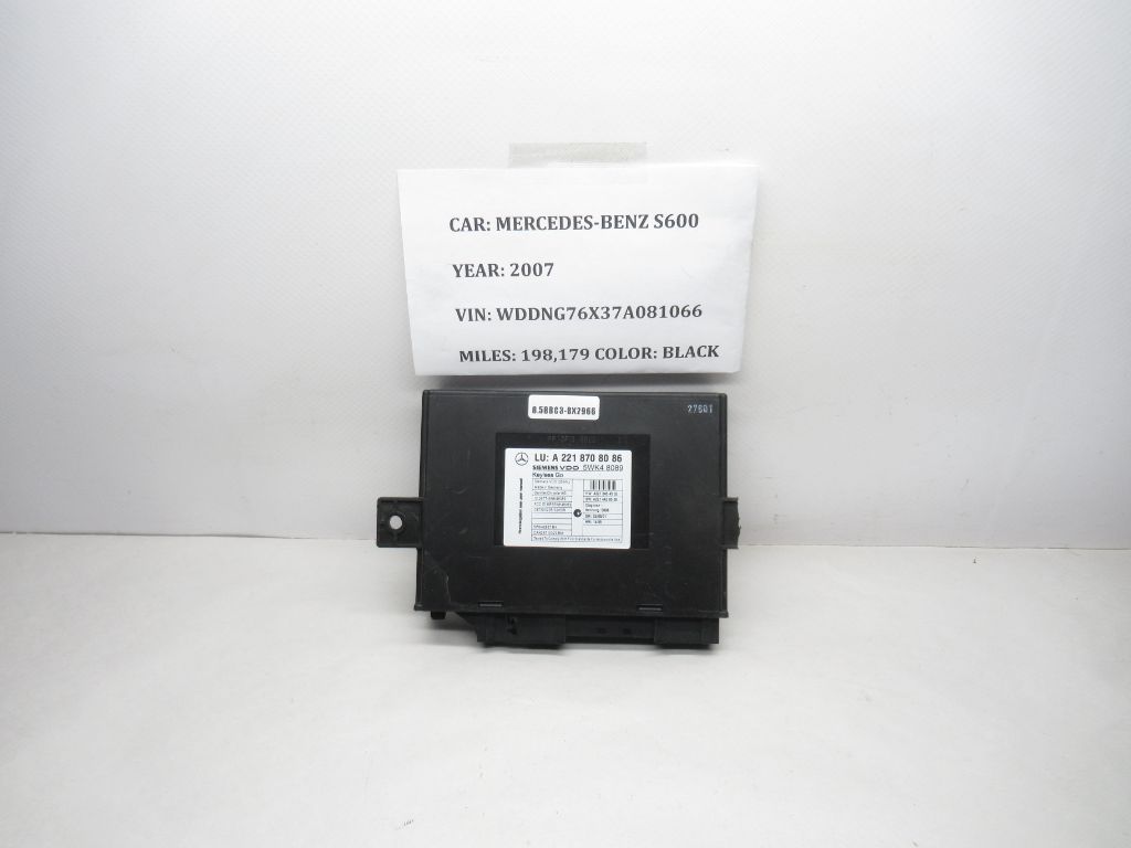 2007-2009 Mercedes S600 Keyless Go Ignition Control Module A2218708086 OEM