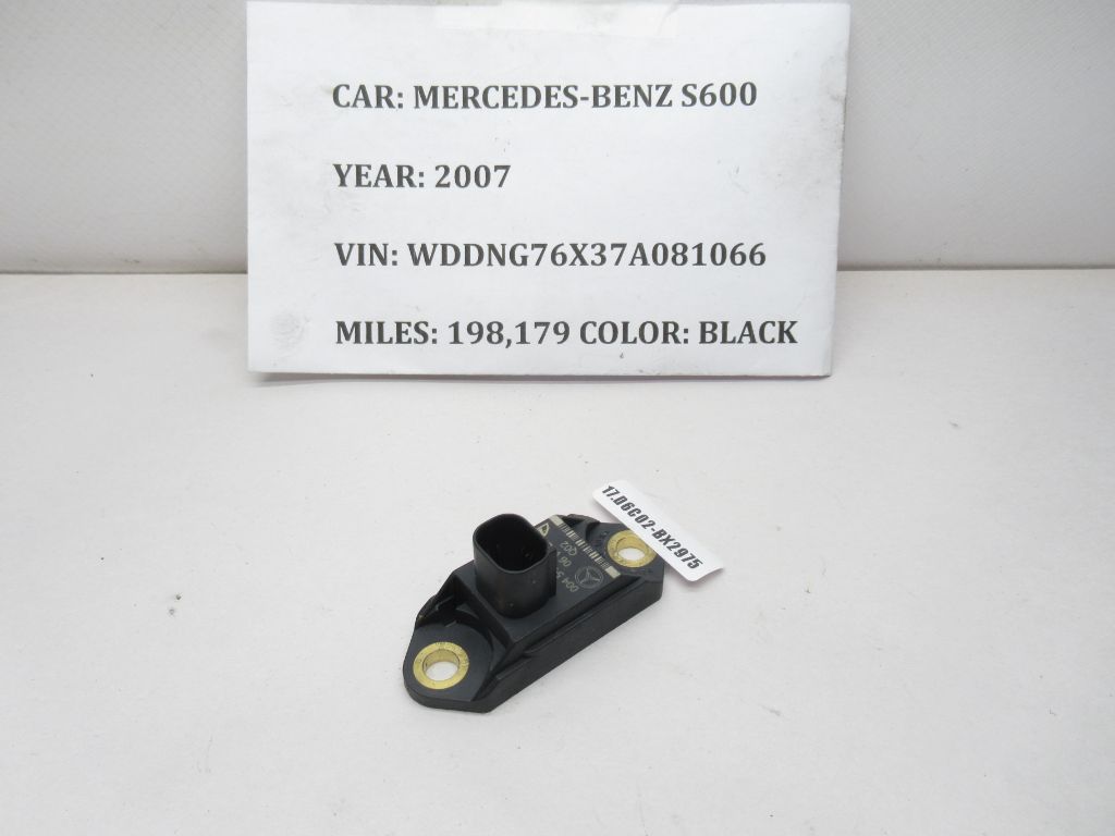 2007-2013 Mercedes-Benz S600 Acceleration Sensor 0045423518 OEM