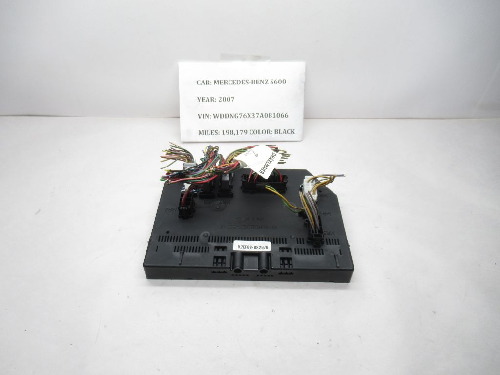 2007-2009 Mercedes S600 SAM Relay Fuse Box Module A2215458345 OEM