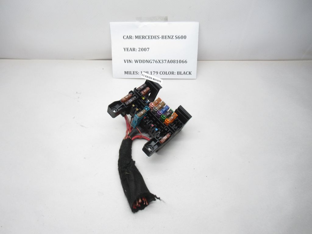 2007-2013 Mercedes S600 Fuse Relay Box 2215450601 OEM