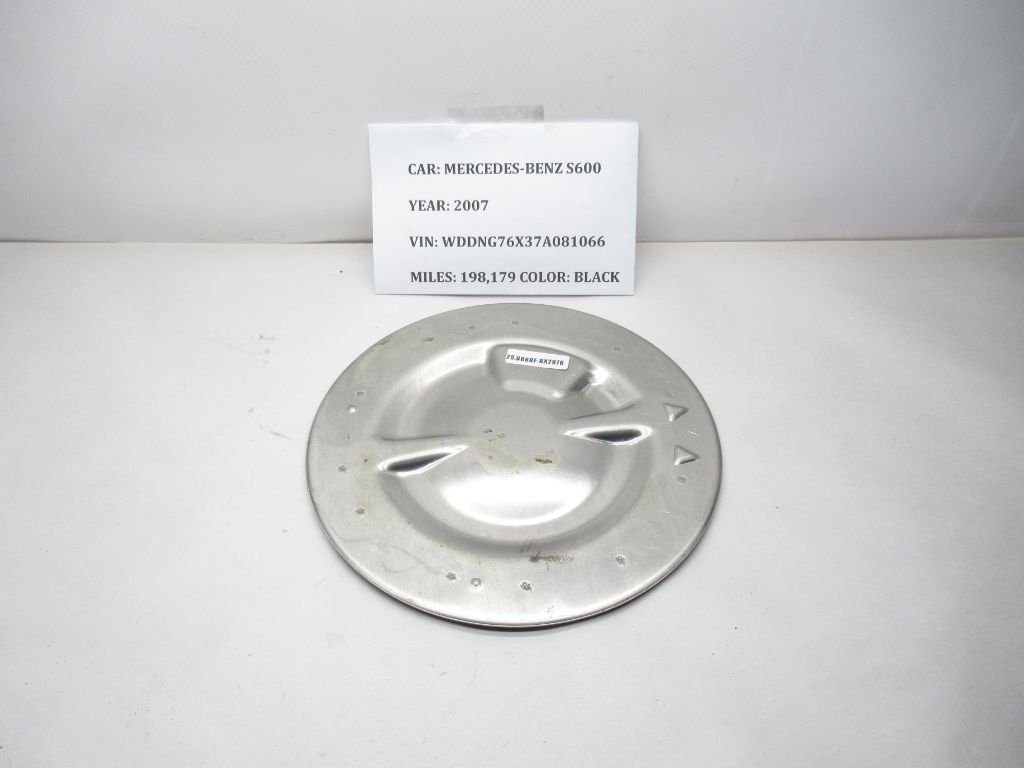 2007-2013 Mercedes-Benz S600 Fuel Pump Access Cover A2216100089 OEM