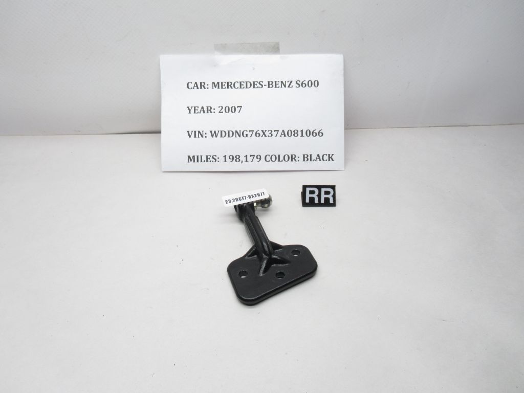 2007-2013 Mercedes S600 Rear Right Side Check Strap Bracket A2217300214 OEM