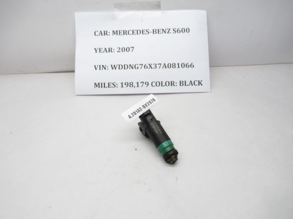 2007-2009 Mercedes-Benz S600 Fuel Injector 2750780249 OEM