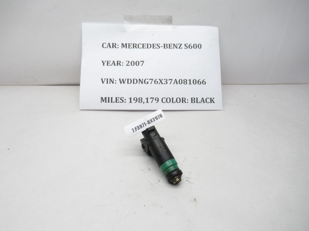 2007-2009 Mercedes-Benz S600 Fuel Injector 2750780249 OEM