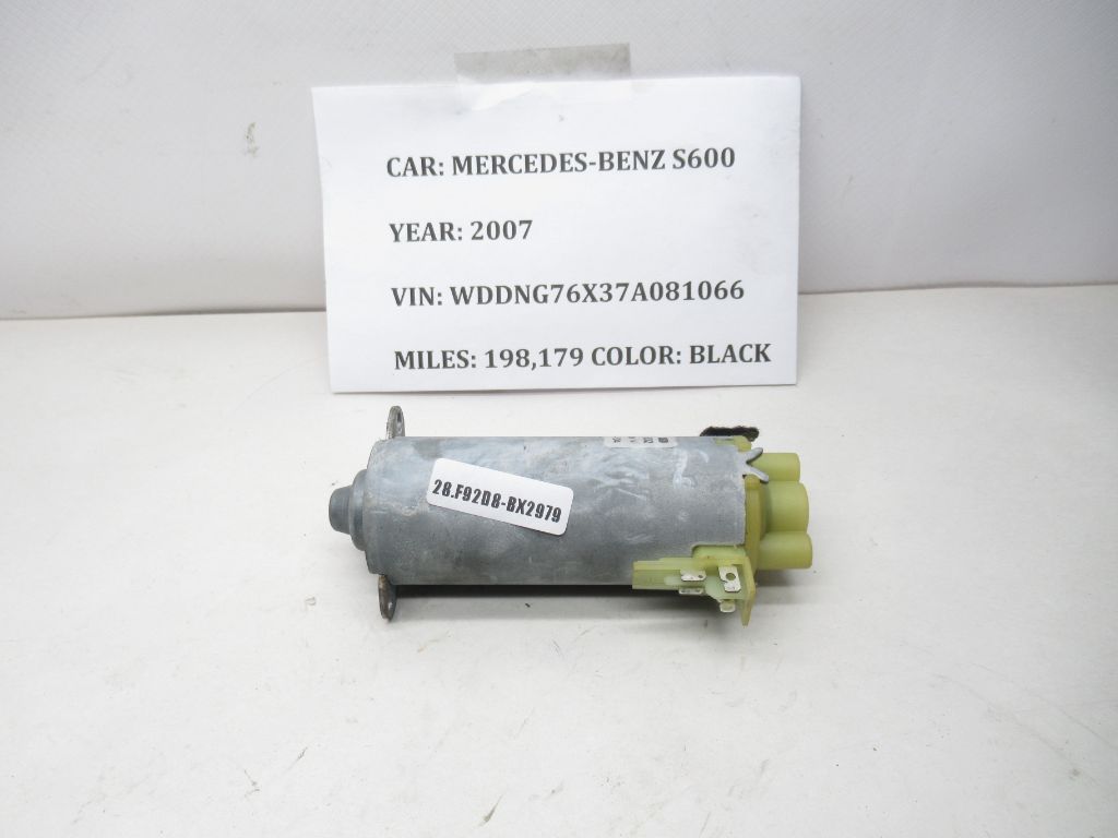 2007-2009 Mercedes-Benz S600 Power Seat Motor 0130002532 OEM