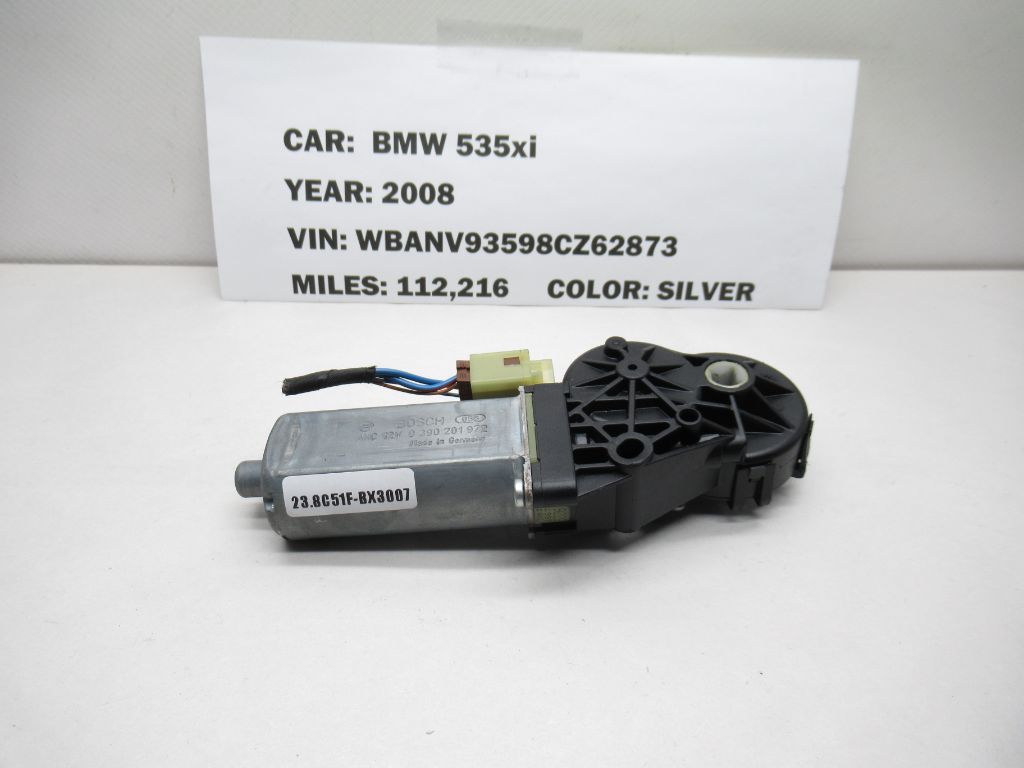 2006-2007 BMW 530XI E60 Front Left Seat Recliner Motor 0390201972 OEM