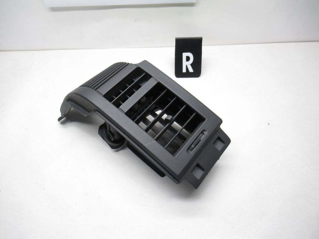 2008-2012 Jeep Liberty Front Right Air Vent 1EQ94DK7AC OEM