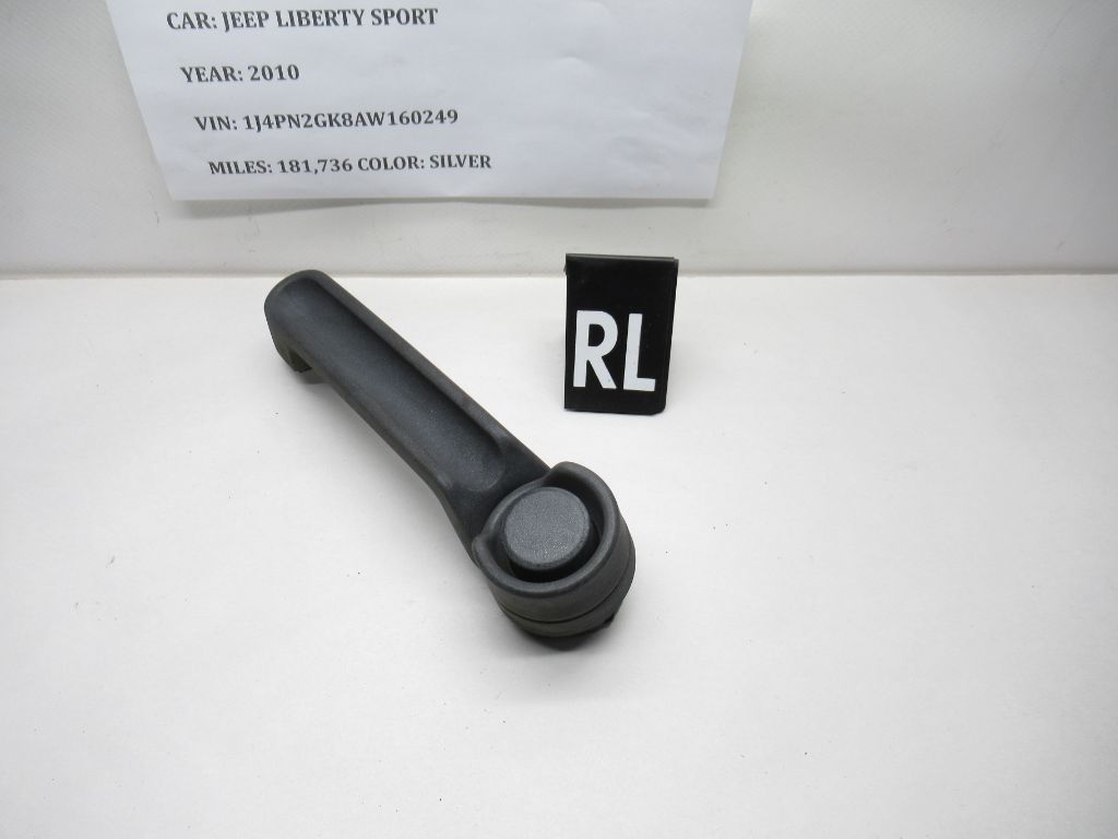 2010-2012 Jeep Liberty Exterior Door Handle 4589807AB OEM