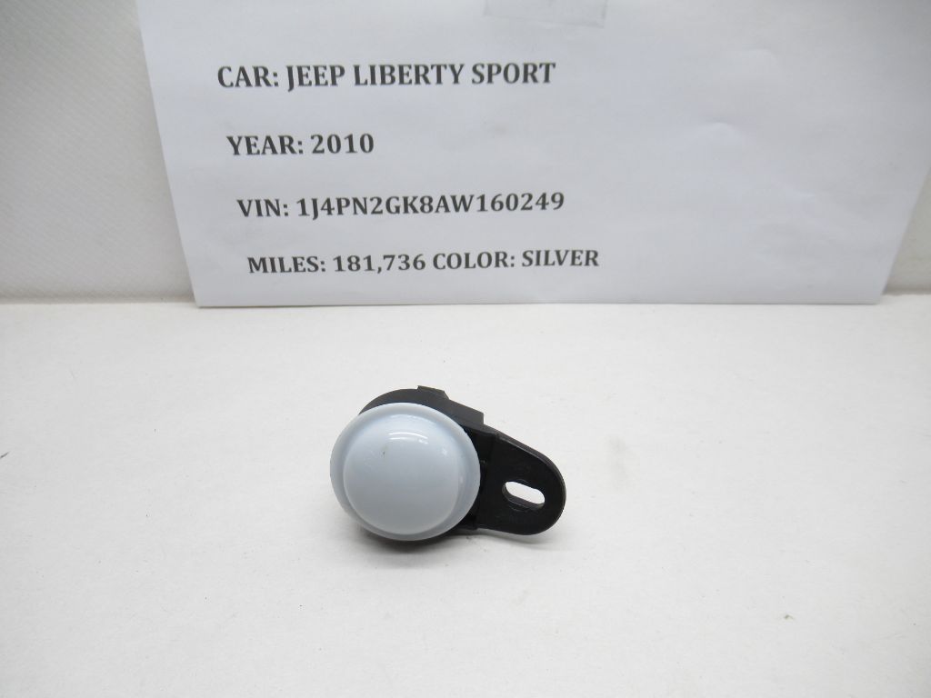 2002-2012 Jeep Liberty Courtesy Light  56042559AA OEM