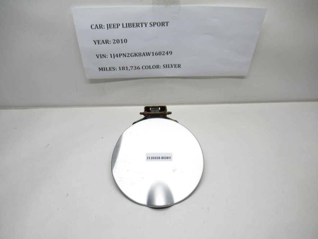 2008-2012 Jeep Liberty Fuel Tank Door 57010161AA OEM