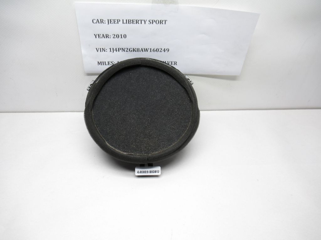 2008 - 2012 Jeep Liberty Door Speaker 04714600AB OEM