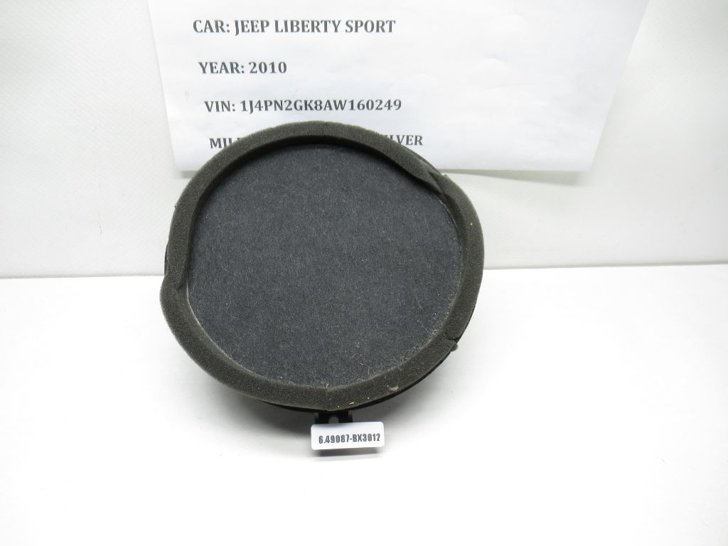 2008 - 2012 Jeep Liberty Door Speaker 04714600AB OEM