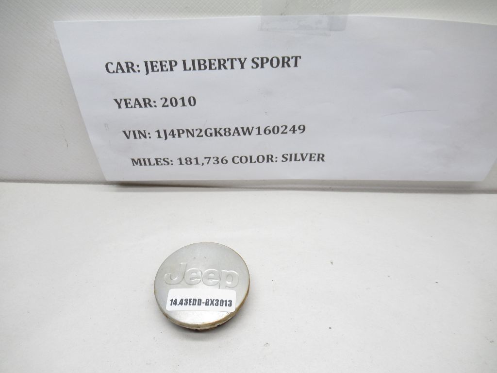 2008-2012 Jeep Liberty Wheel Center Cap Mopar Factory 52090402AA OEM