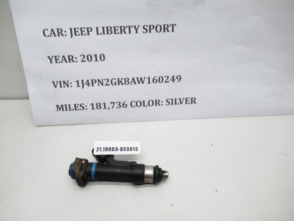 2004-2012 Jeep Liberty Fuel Injector Single 53032701AA OEM