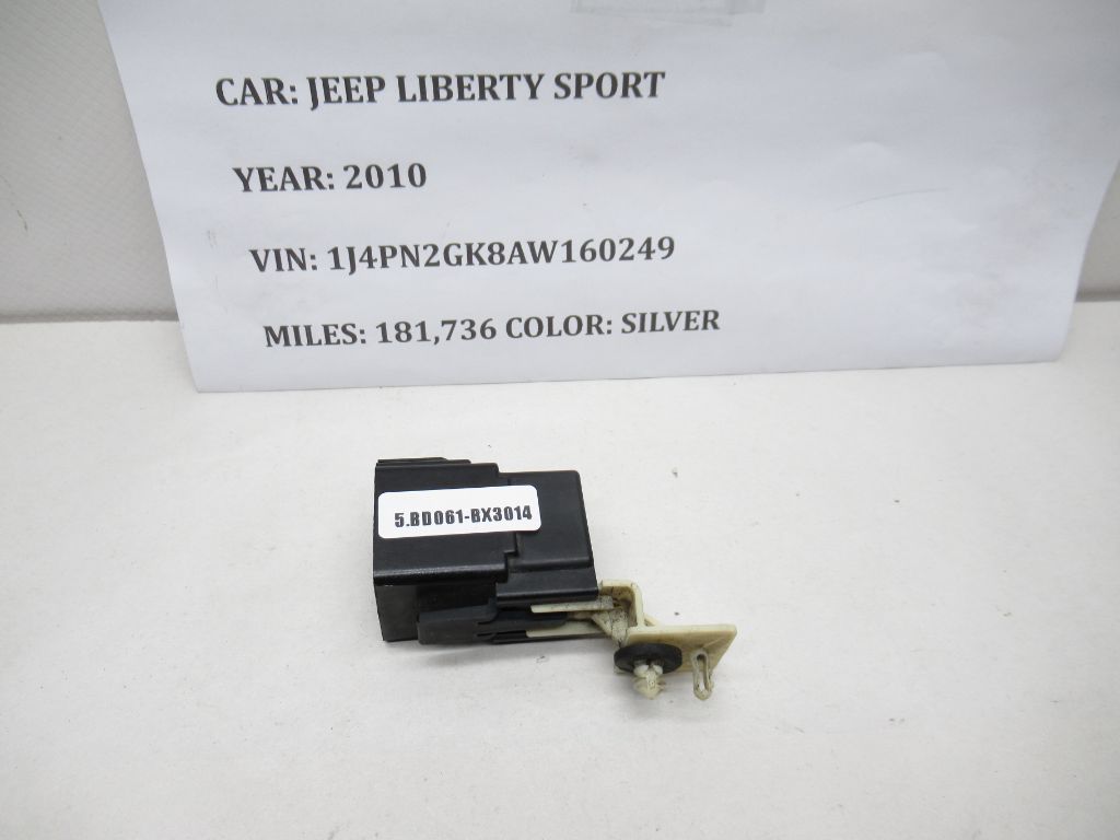 2003-2007 Chrysler Town & Country Relay-Mini 04707900AA OEM