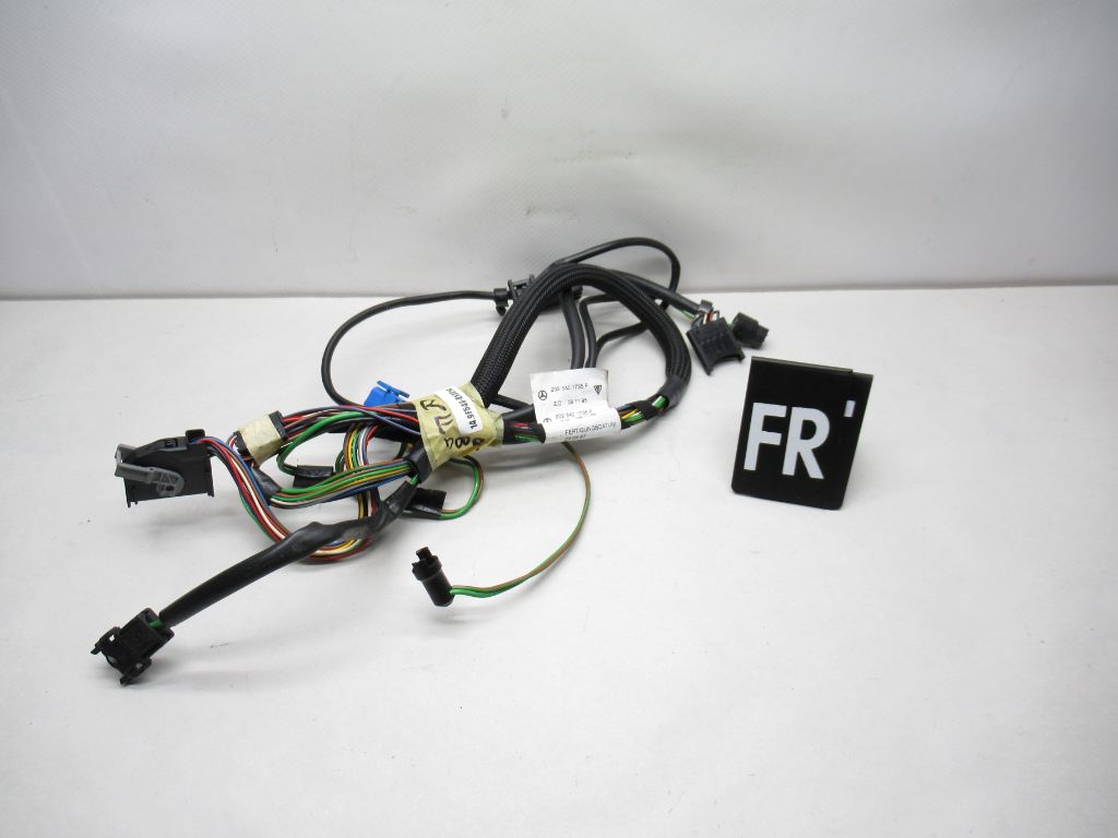 1997 Mercedes C-class Front Right Door Wire Wiring Harness 2025401735 OEM