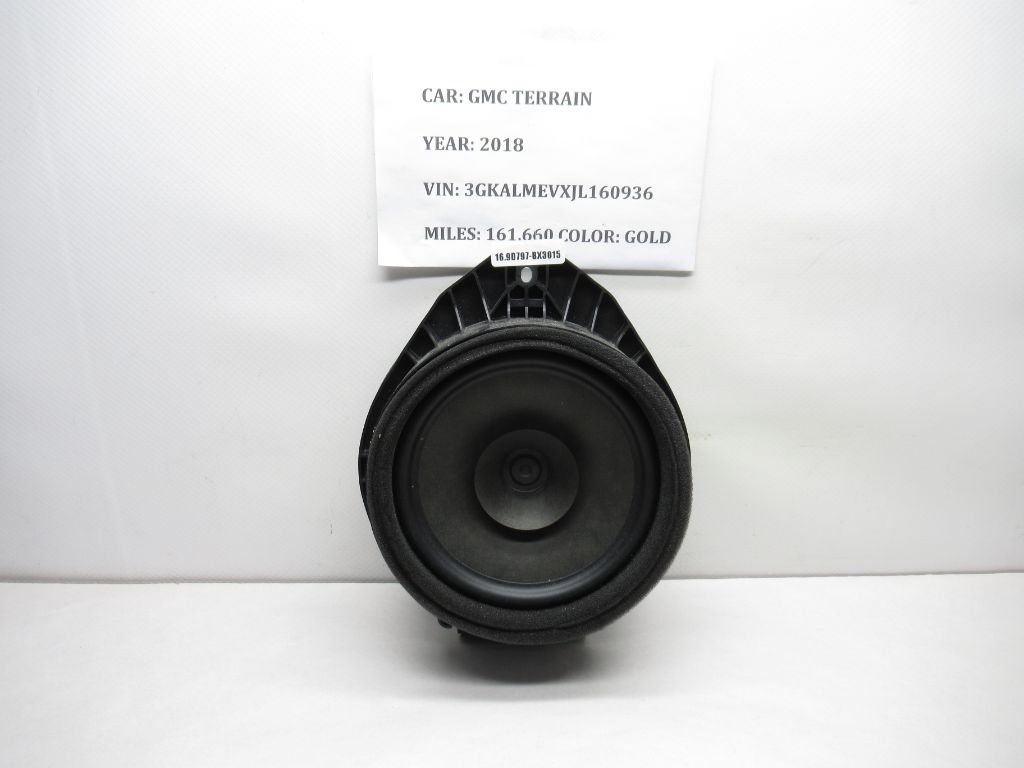 2018-2019 GMC Terrain Rear Door Audio Speaker 39117929 OEM