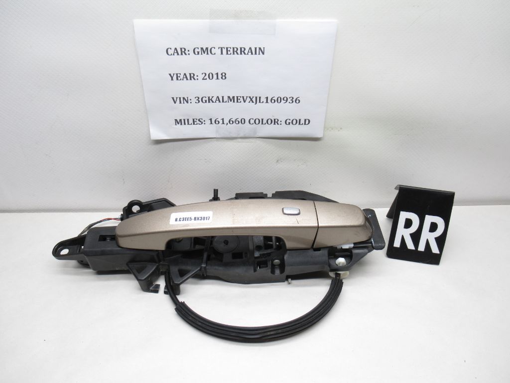 2018-2019 GMC Terrain Rear Right Exterior Door Handle w/ Bracket OEM